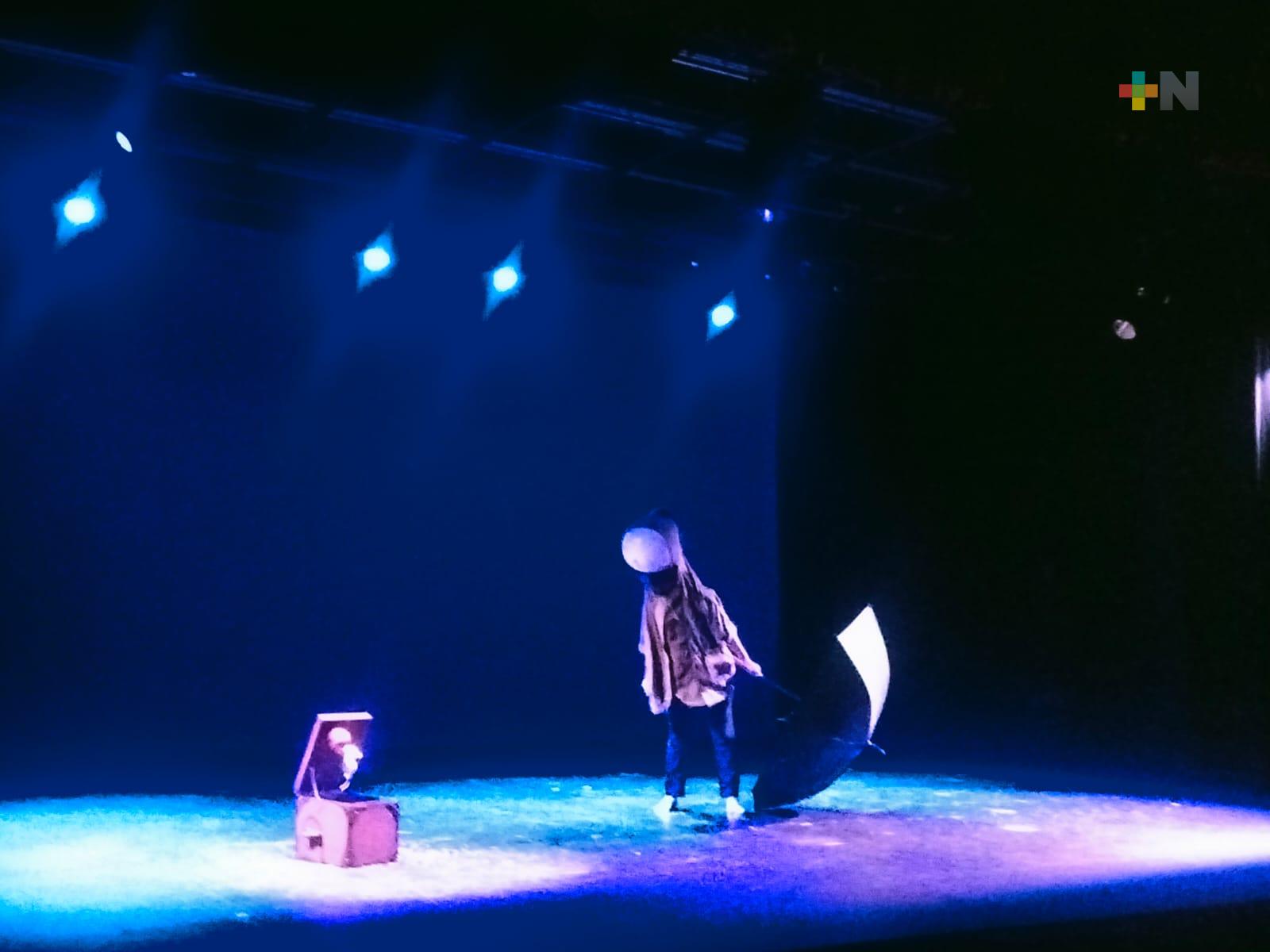 Con la obra «Cabeza de aire» inicia Encuentro Internacional de Artes Escénicas para los primeros años