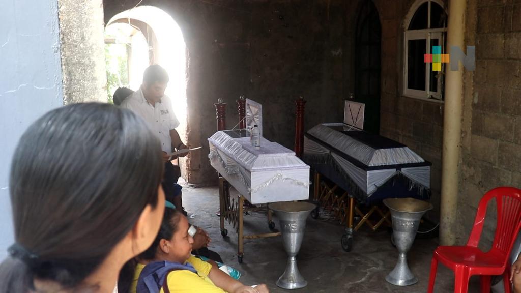 Velan cuerpos de padre y niña intoxicados con monóxido de carbono en Villa Allende