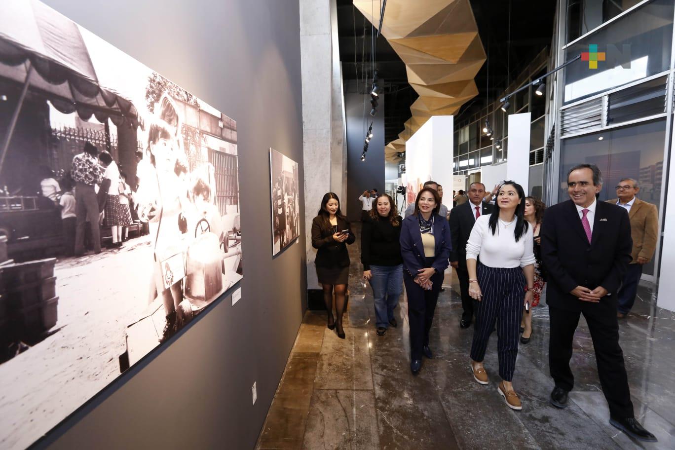Con exposición, comparte Fovissste 50 años de historia