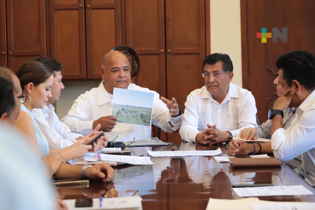 Eric Cisneros preside evaluación de trabajos en la segunda etapa del libramiento de Coatepec