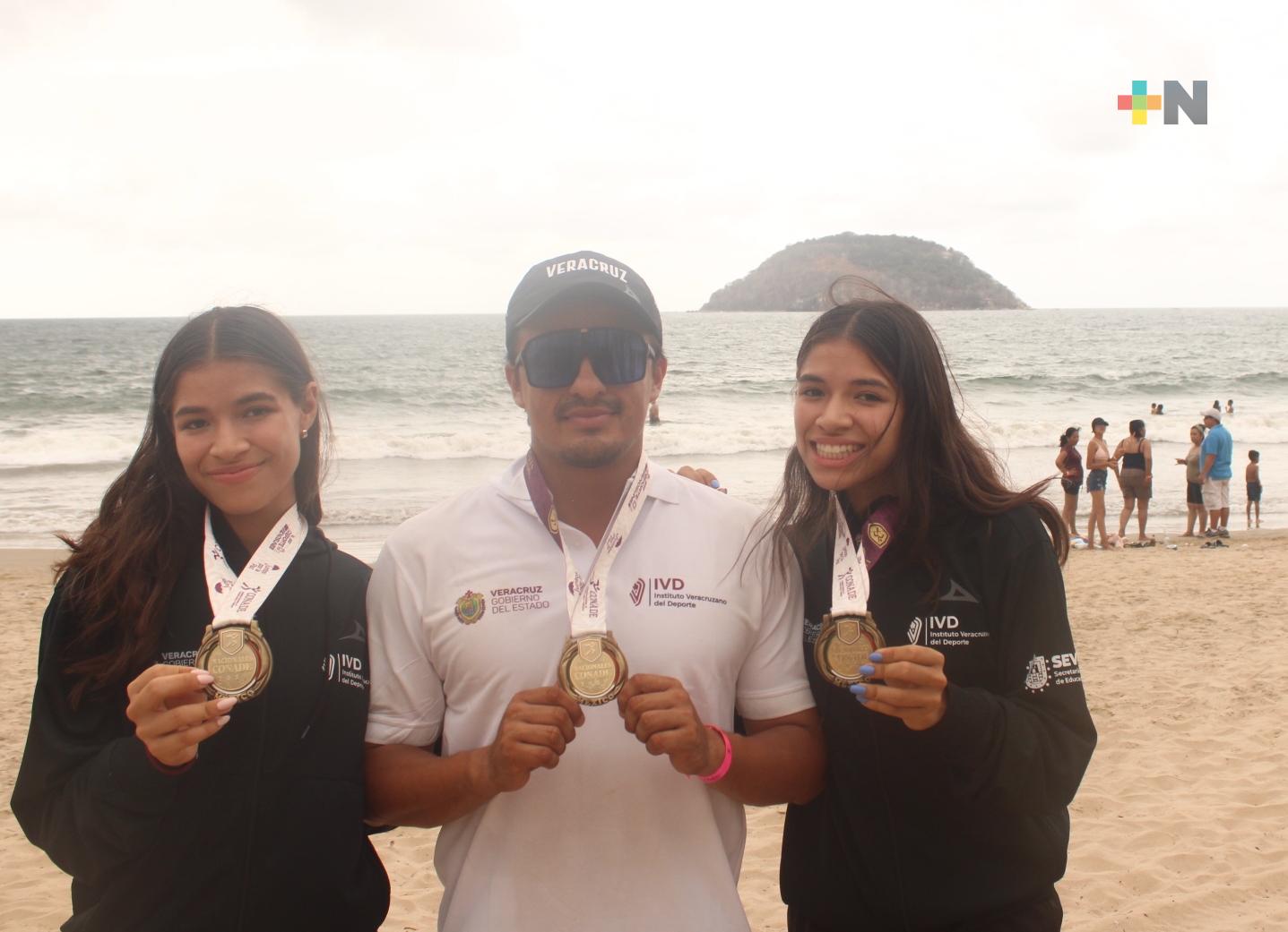 Veracruz gana oro en voleibol de playa femenil, en Nacionales Conade
