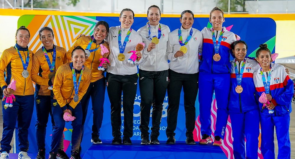 En San Salvador, ciclistas mexicanas ganan oro a toda velocidad
