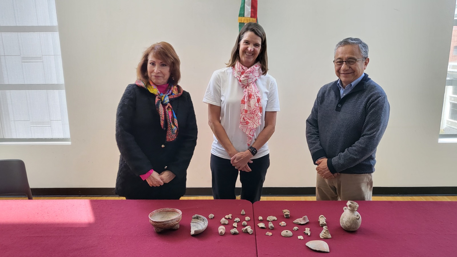 México recupera 29 objetos de origen prehispánico ubicados en la bahía de San Francisco