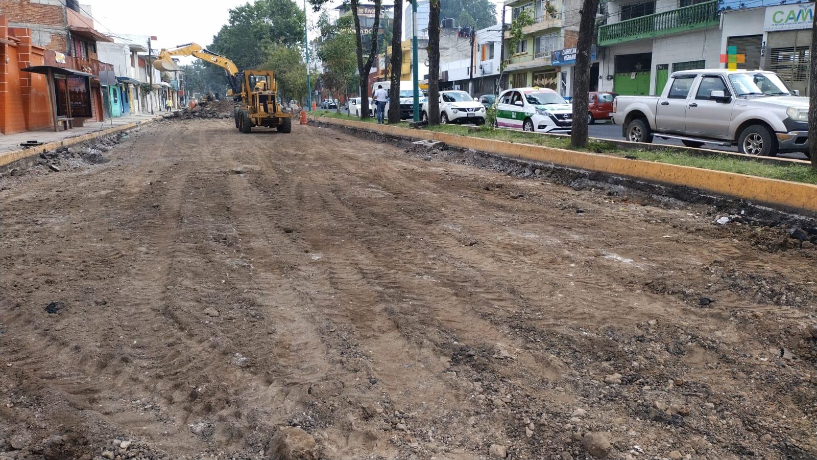 Obra pública en Xalapa genera empleos temporales