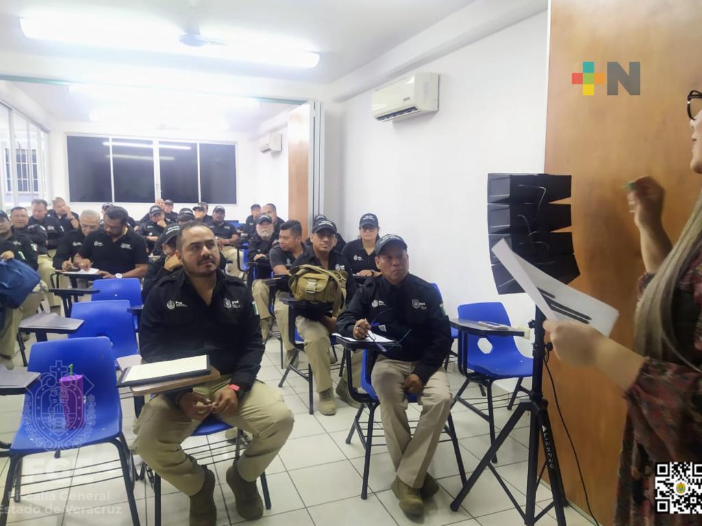 FGE continúa capacitando en perspectiva de género a policías ministeriales