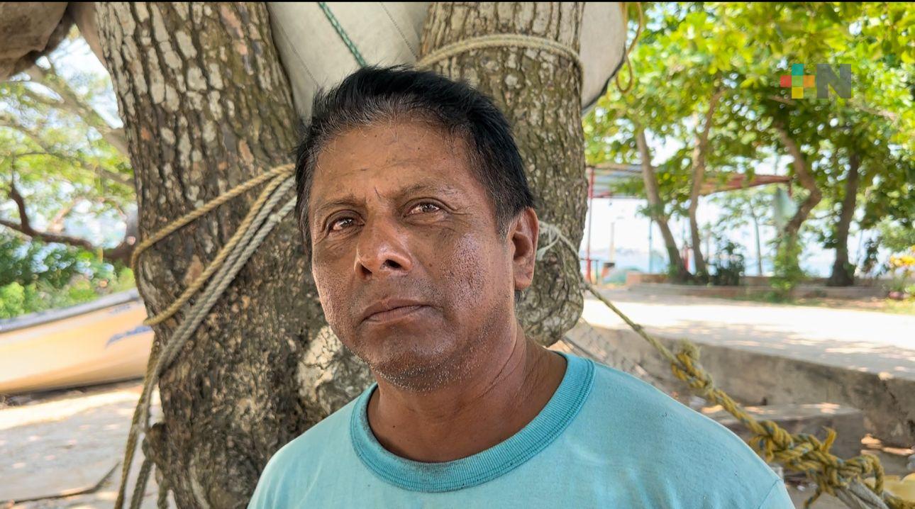 Después de muerte de un soldador, pescadores de Coatza toman medidas contra calor