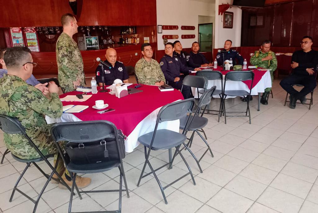 Realiza SSP mesa de trabajo para fortalecer operativos preventivos en zona sur de Veracruz
