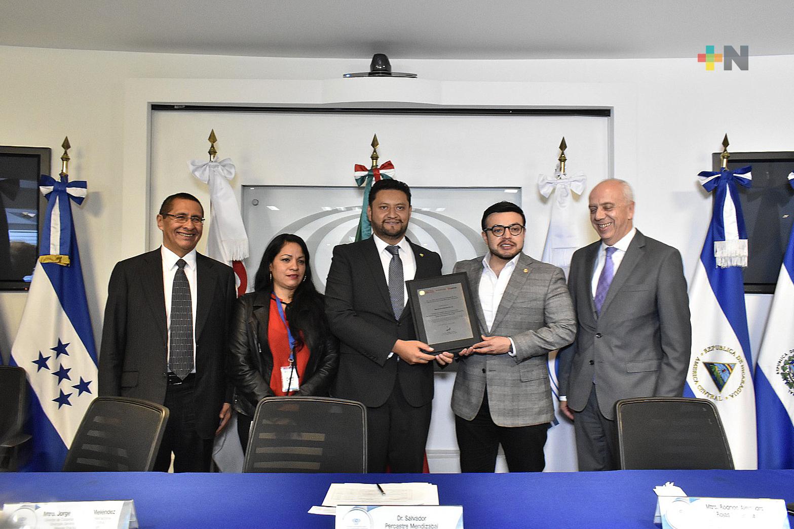 Refrendan Conocer e ILCE compromiso con normalización y certificación educativa