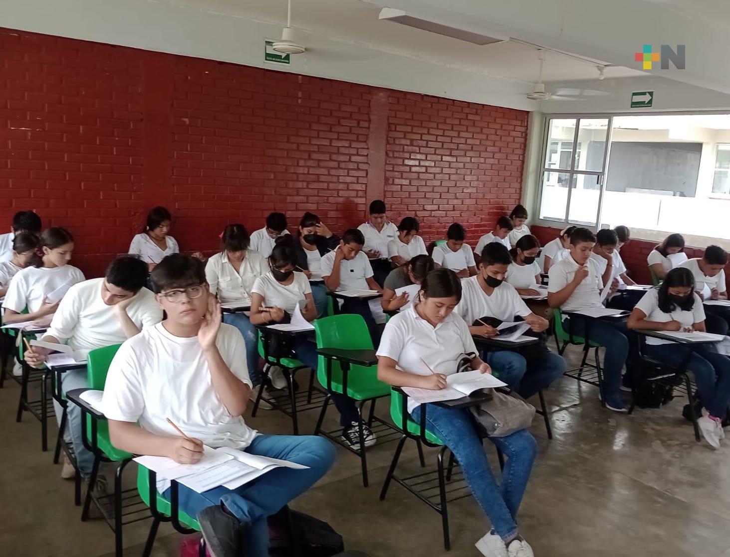 Más de 500 jóvenes presentan examen de admisión en Conalep Tuxpan