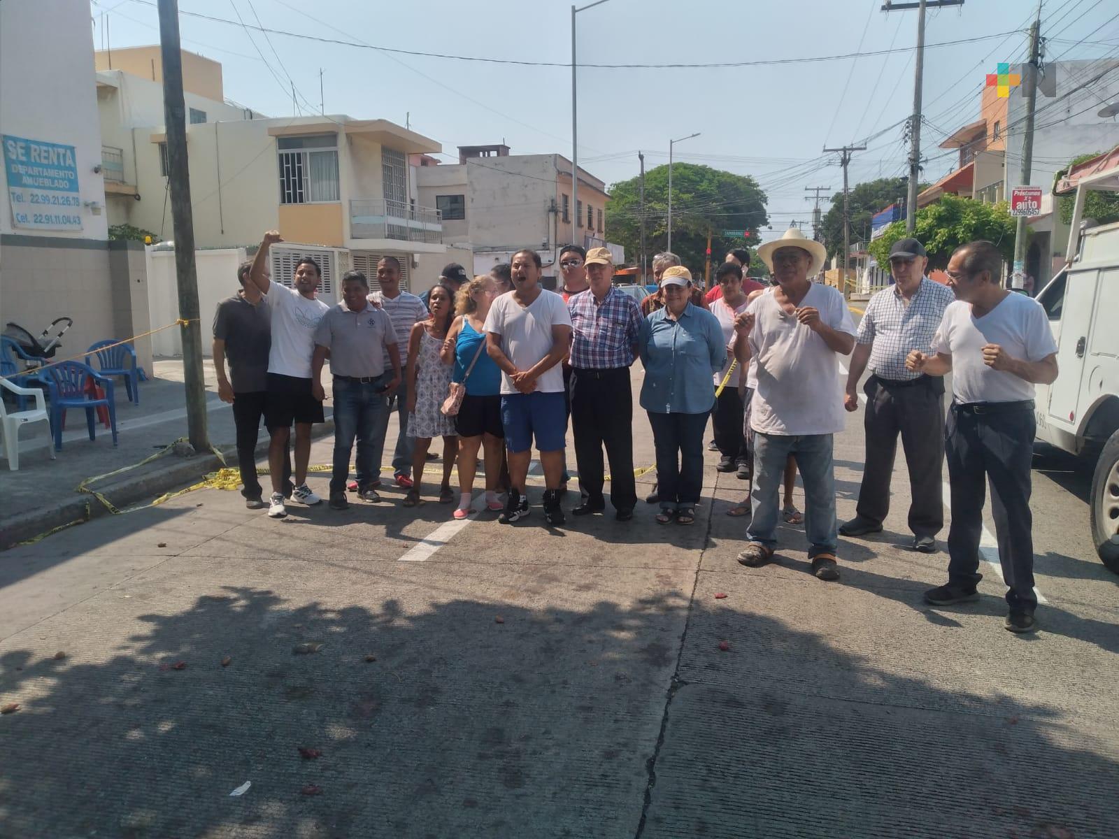 Colonia de Veracruz continúa sin energía eléctrica