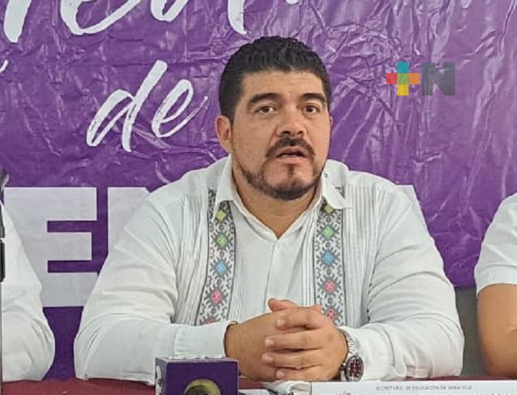 Expo Feria Educativa ofrece alternativas para seguir estudiando: Zenyazen Escobar