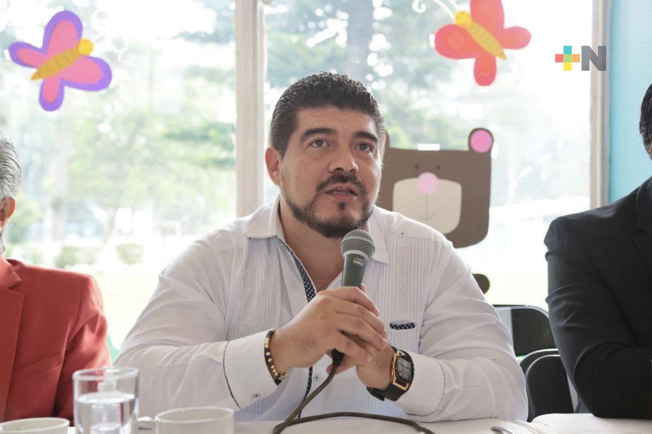 Sin reportes de casos por golpes de calor en escuelas: Zenyazen Escobar