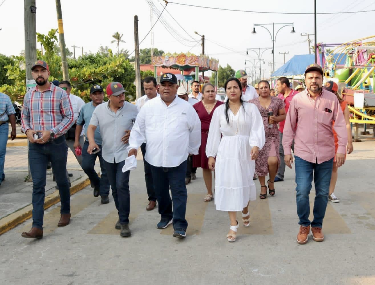 Inaugura Eric Cisneros fiestas patronales a San Antonio de Padua, en Acula