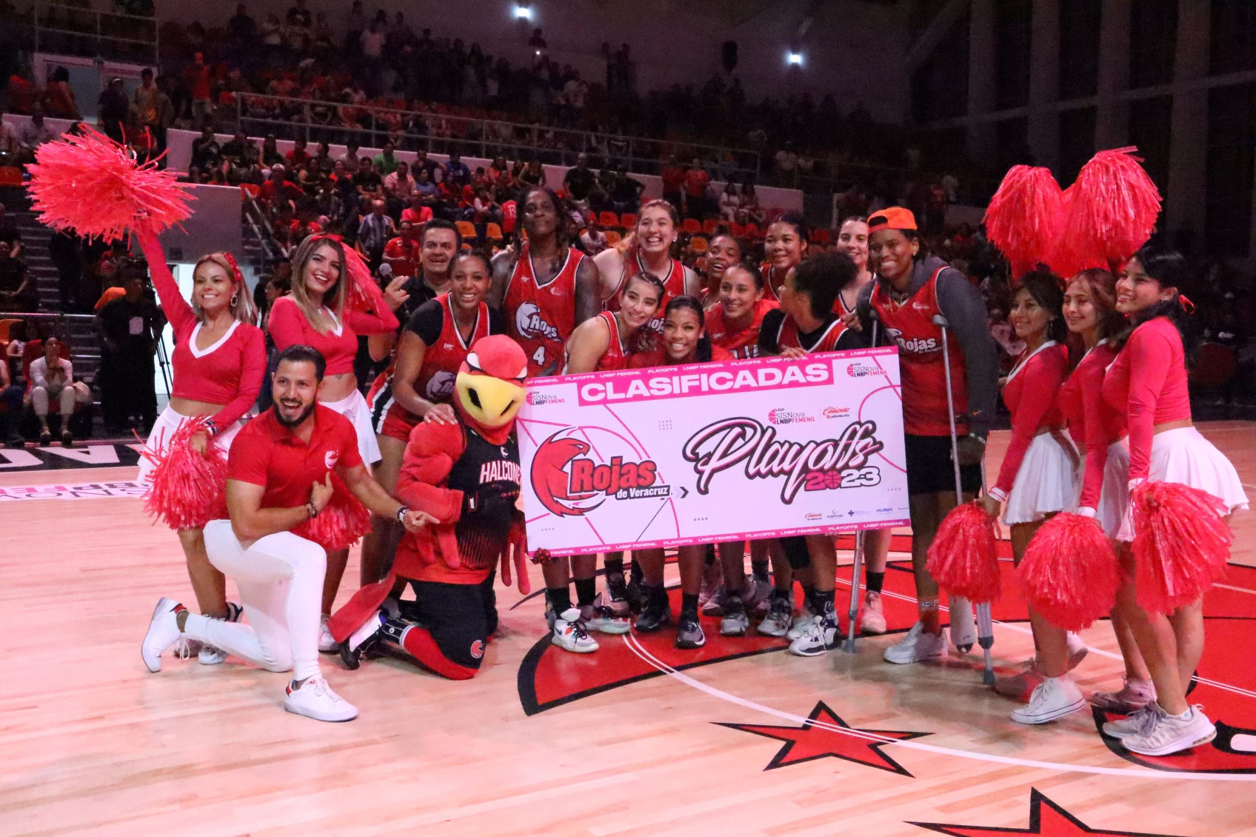 Rojas de Veracruz avanzan a playoffs tras vencer a las Abejas