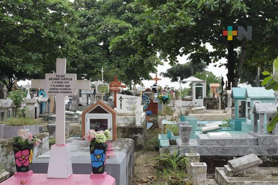 Más de cuatro millones de pesos invertirán en primera etapa de nuevo panteón en Coatza