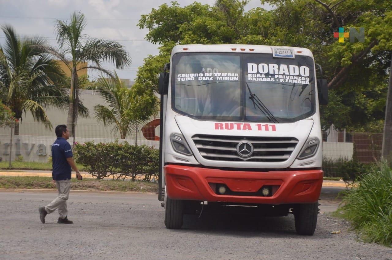 No es necesario aumentar tarifas del transporte público este año: Gobernador