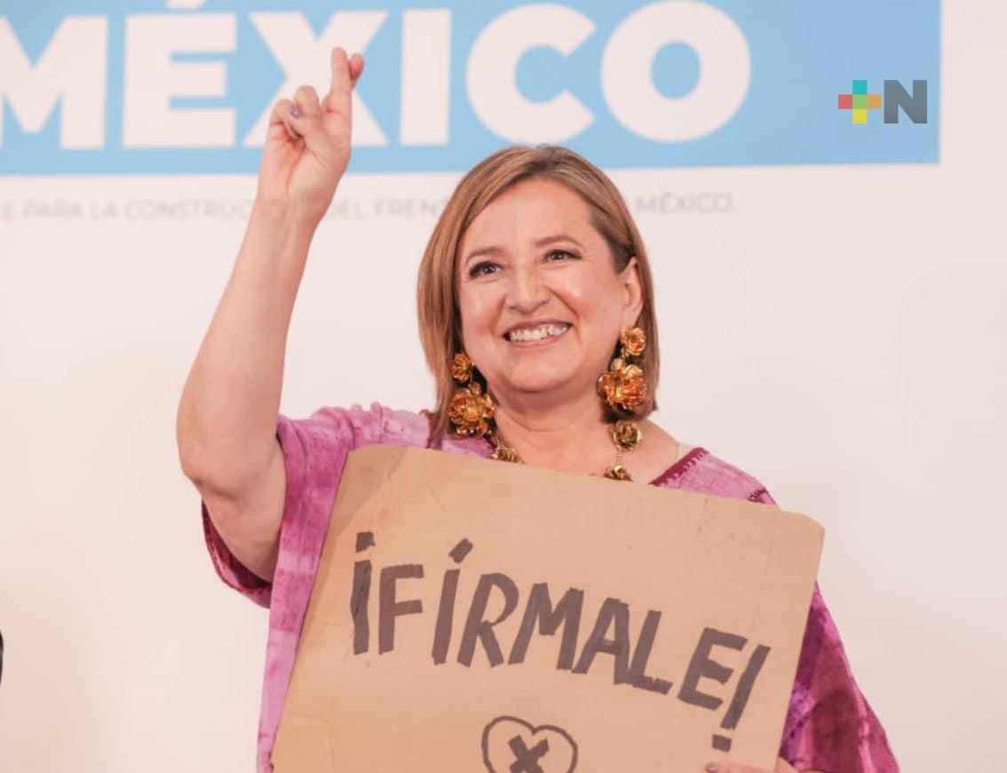 Xóchitl Galvéz se registra en el Frente Amplio por México