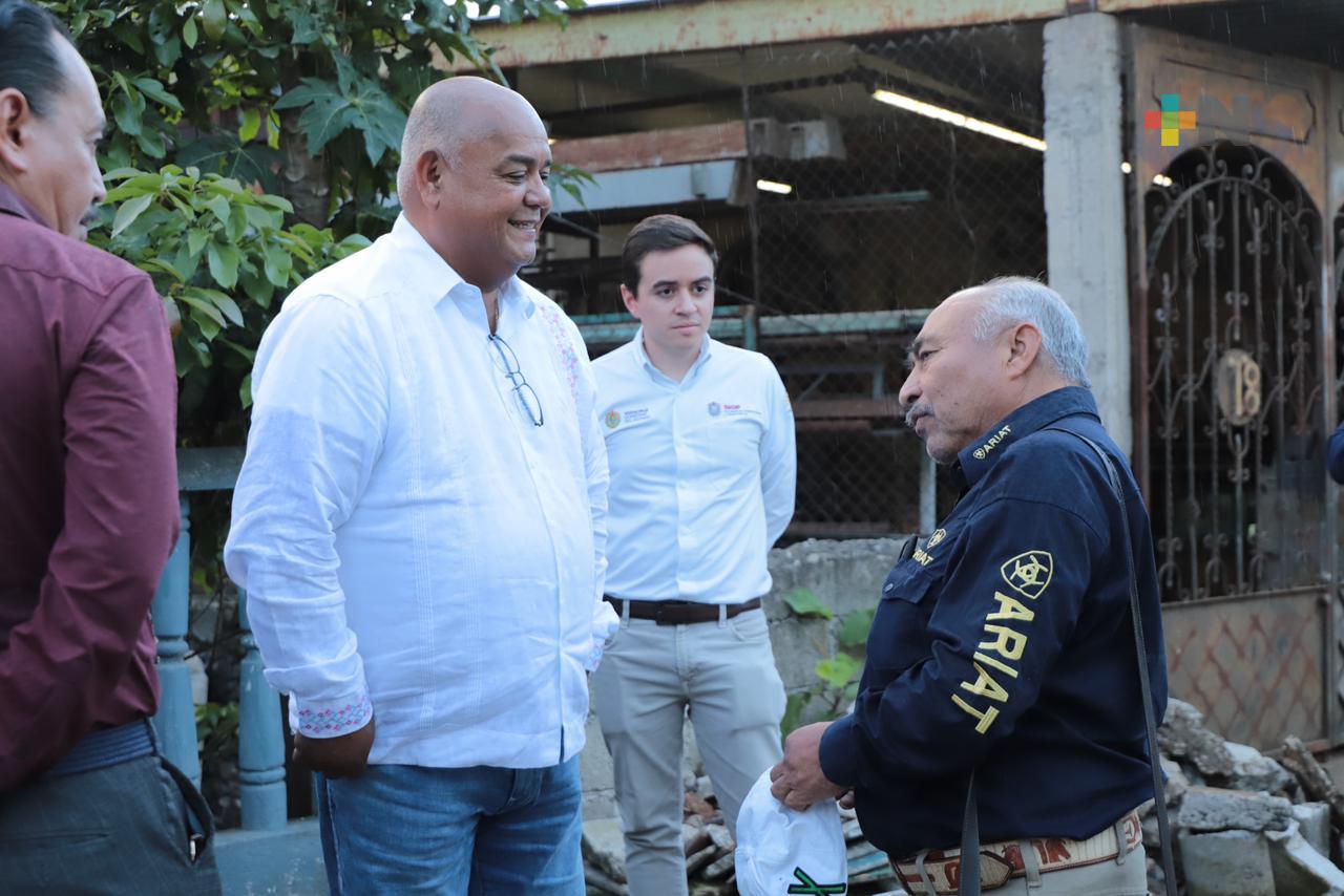 Recorre Eric Cisneros «La Lagunilla» y supervisa zona donde se construirá colector pluvial en Xalapa