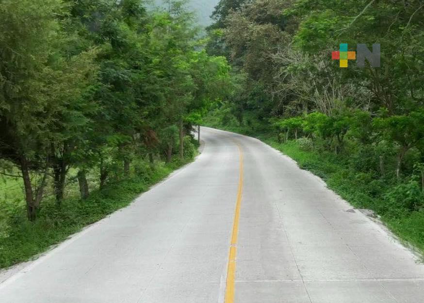 Seguimos cumpliendo, pavimentación con concreto hidráulico es realidad en Tepetlán-Mafafas: Gobernador
