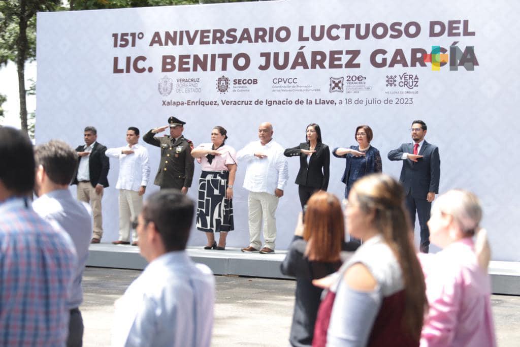 Preside Eric Cisneros ceremonia por el 151 aniversario luctuoso de Benito Juárez