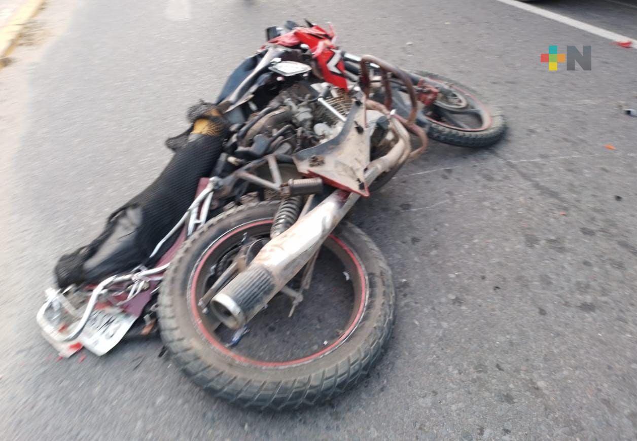 En Minatitlán muere joven en accidente de moto