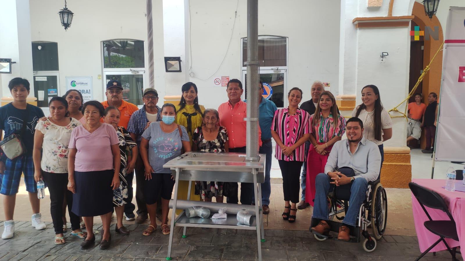 DIF Estatal entrega recursos de programa Apoyo a la Vivienda en Cuitláhuac