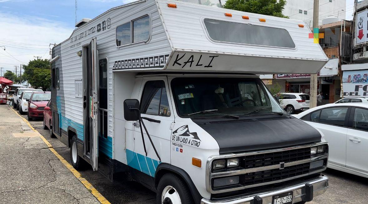 Recorren el país en casa rodante «De un lado a otro»