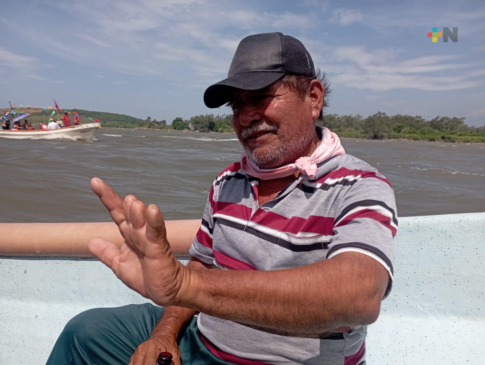 Con 72 años, don Emilio es un ejemplo de vida para los pescadores de Villa Allende