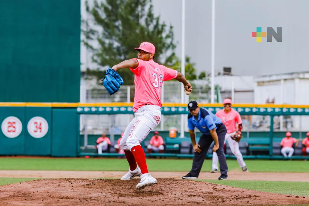 El Águila vence por 4-2 a León y gana la serie en casa