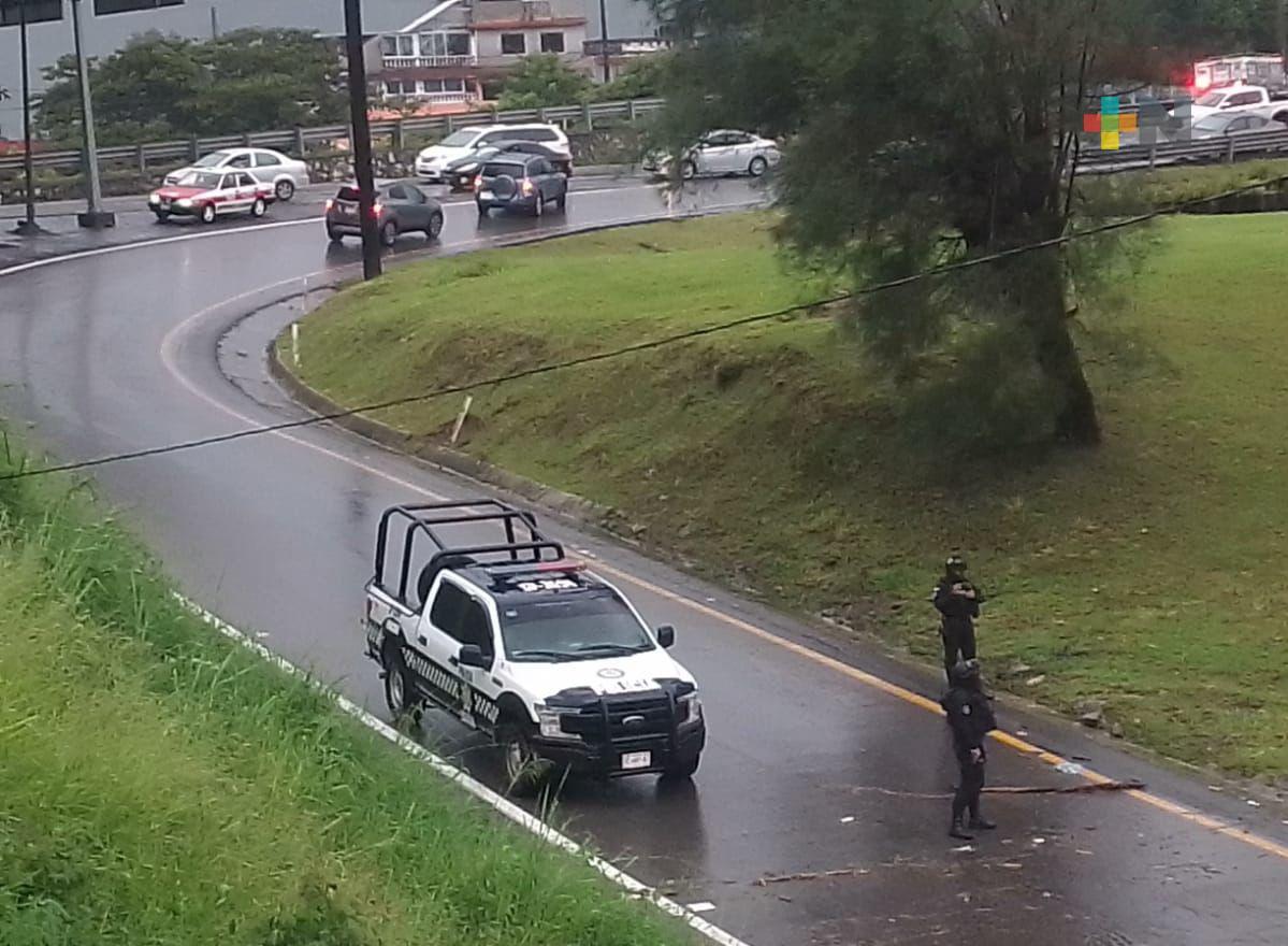 Por lluvias reportan cierre parcial a circulación en autopista Córdoba-Orizaba