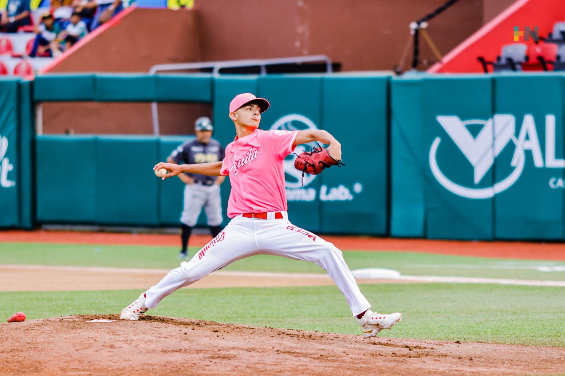 Pelotero de 16 años de edad debuta en el beisbol profesional con El Águila de Veracruz