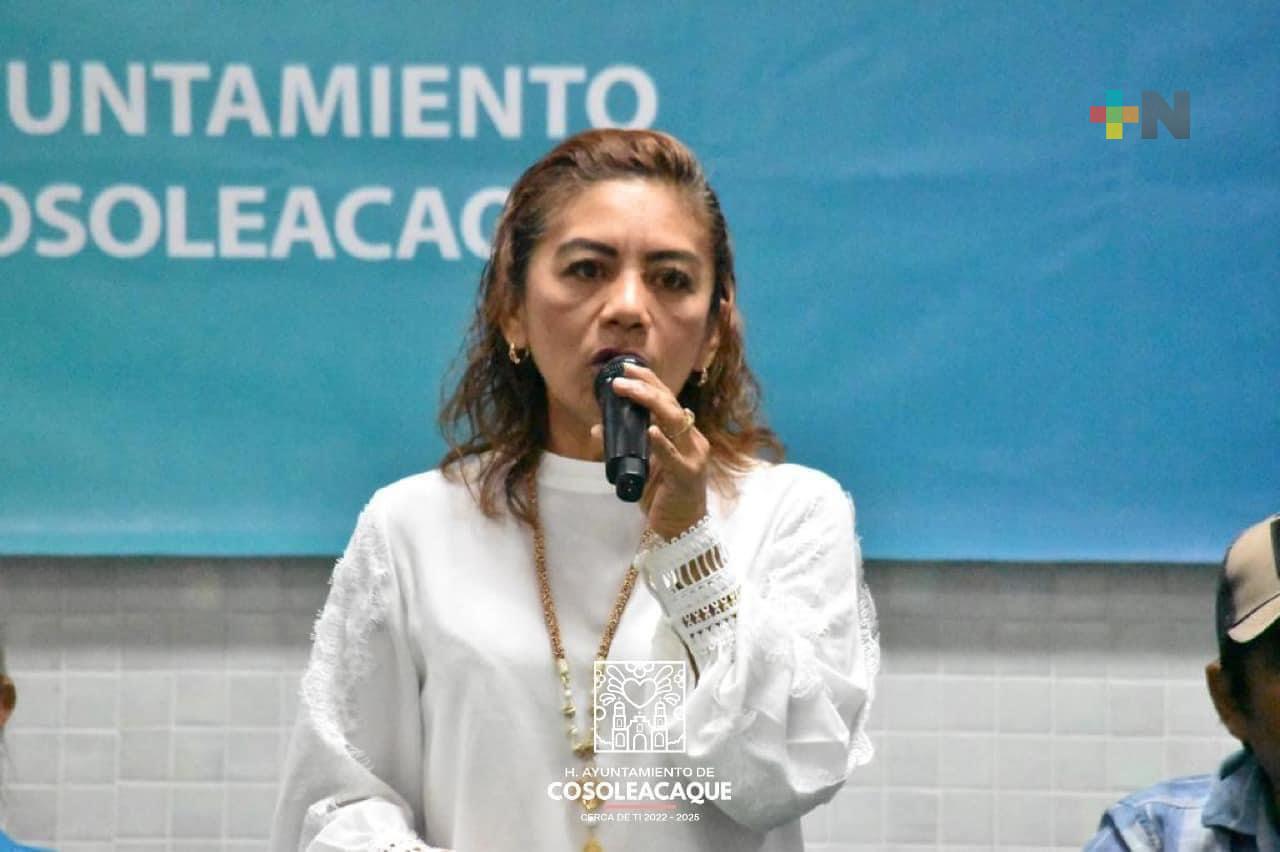 Fallece Síndica única de Cosoleacaque, Rosalía Valadez