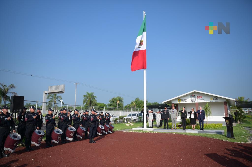FGE realiza honores a la bandera en módulo de seguridad ubicado en Tamarindo