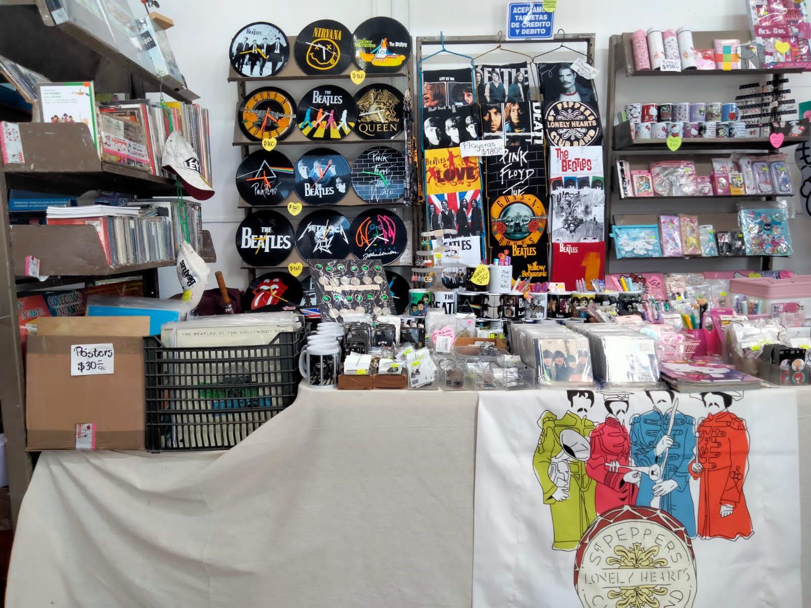 Después de 20 años regresó a Xalapa el stand de El Sargento Pimienta