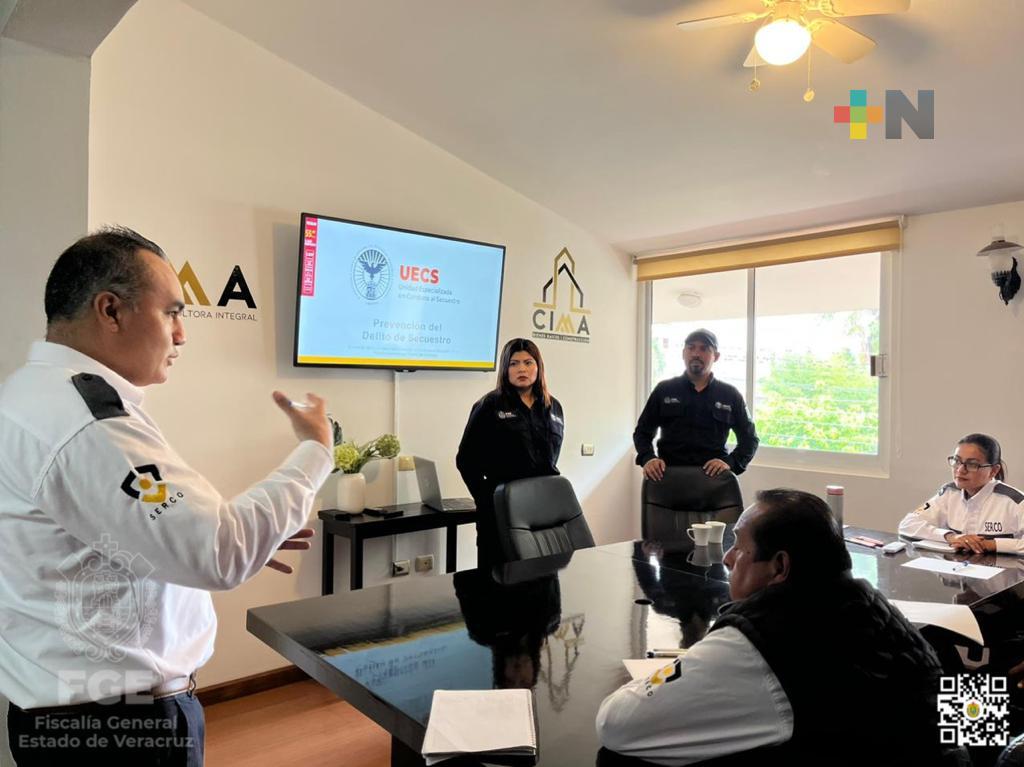 Imparte UECS plática relacionada al delito de engaño telefónico