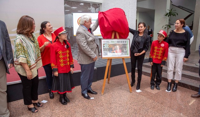 Promueven consumo de leche mexicana con billete de Lotería Nacional