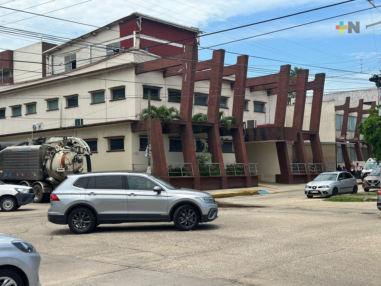 Tras fuga de gas inspeccionan Hospital General del IMSS