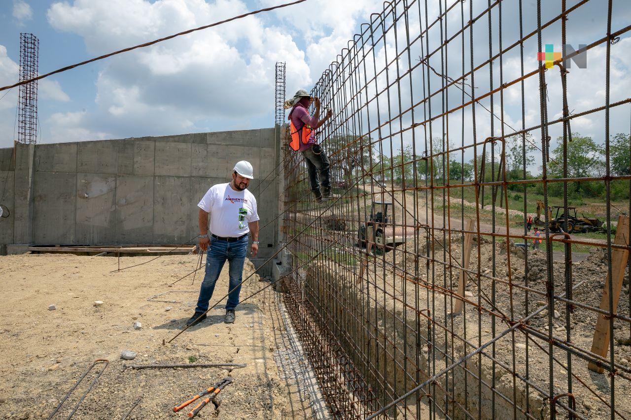 Avanza construcción de nuevo centro de transferencia de residuos en Tuxpan