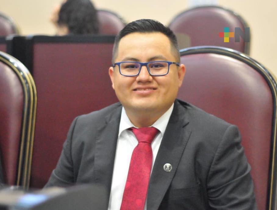 Claudia Sheinbaum respalda y apoya a los jóvenes de México