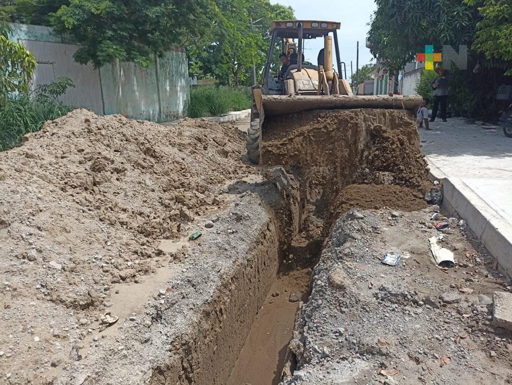 Falso que la obra del eje intercolonias de Las Amapolas se haya detenido