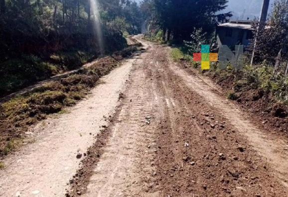 SIOP rehabilita caminos rurales en la huasteca baja y sierra de Huayacocotla
