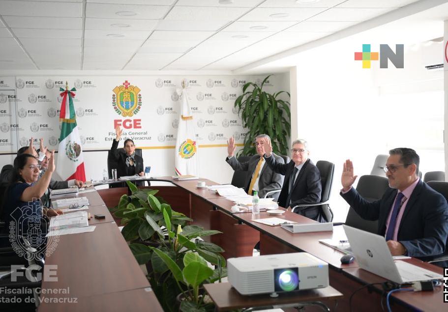 Fiscal general Verónica Hernández encabeza la tercera sesión ordinaria del Órgano de Gobierno
