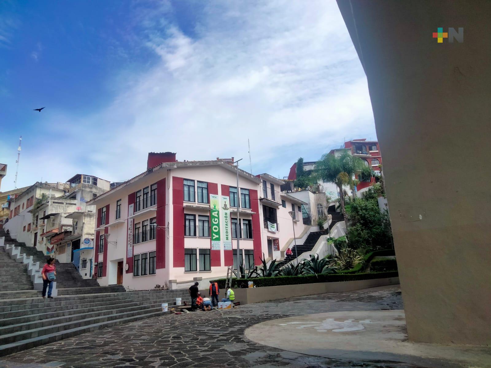 Con altas expectativas vecinos y comerciantes de Xallitic