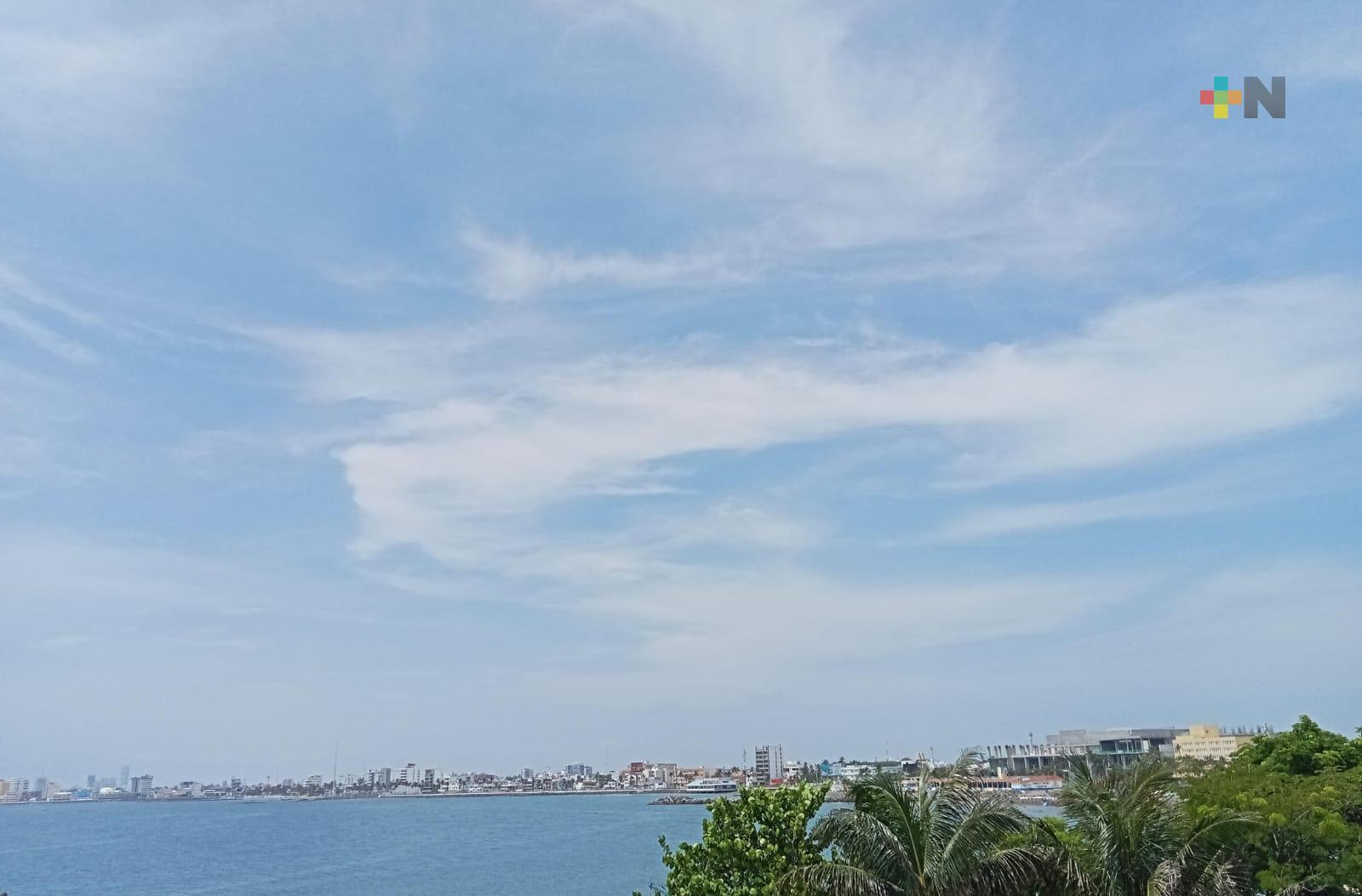 Cielo a medio nublado y lluvias durante madrugadas en Veracruz-Boca del Río