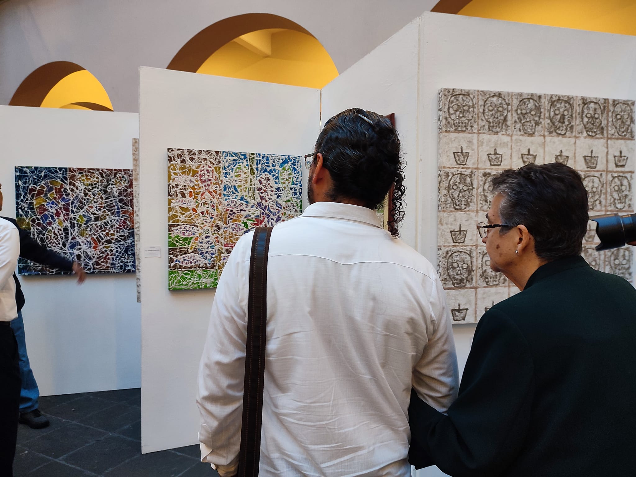 Inauguran exposición Orígenes de Aristeo Fernández