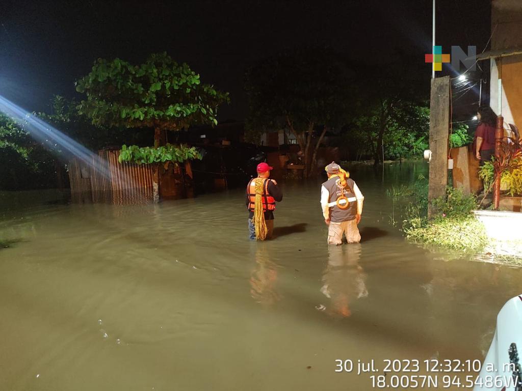 Más de 590 viviendas afectadas por fuertes lluvias en el sur de Veracruz