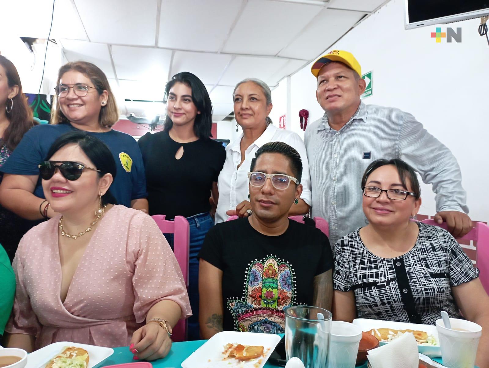 Invitan a cena para reunir fondos en apoyo a la cantante Kary Go Go