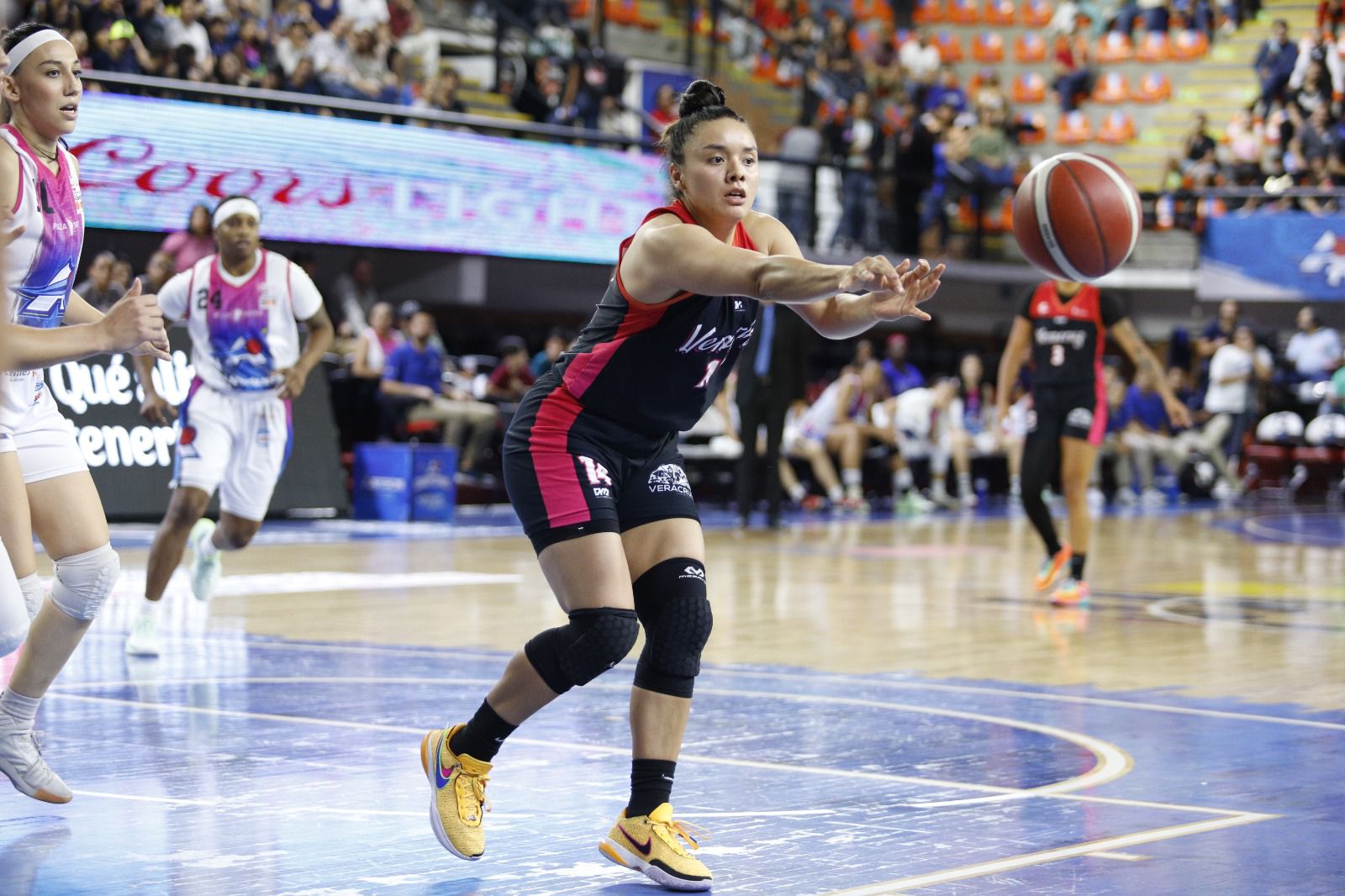 Continúa en el “Benito Juárez” la fiesta de los play-off; Rojas de Veracruz ante Astros de Jalisco