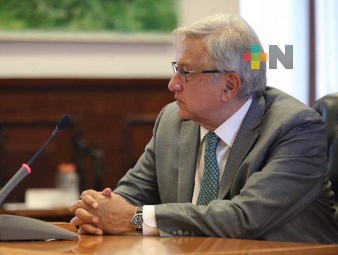 Plan DN-III-E atiende a poblaciones afectadas por lluvia en sierra de Zongolica, Veracruz: AMLO