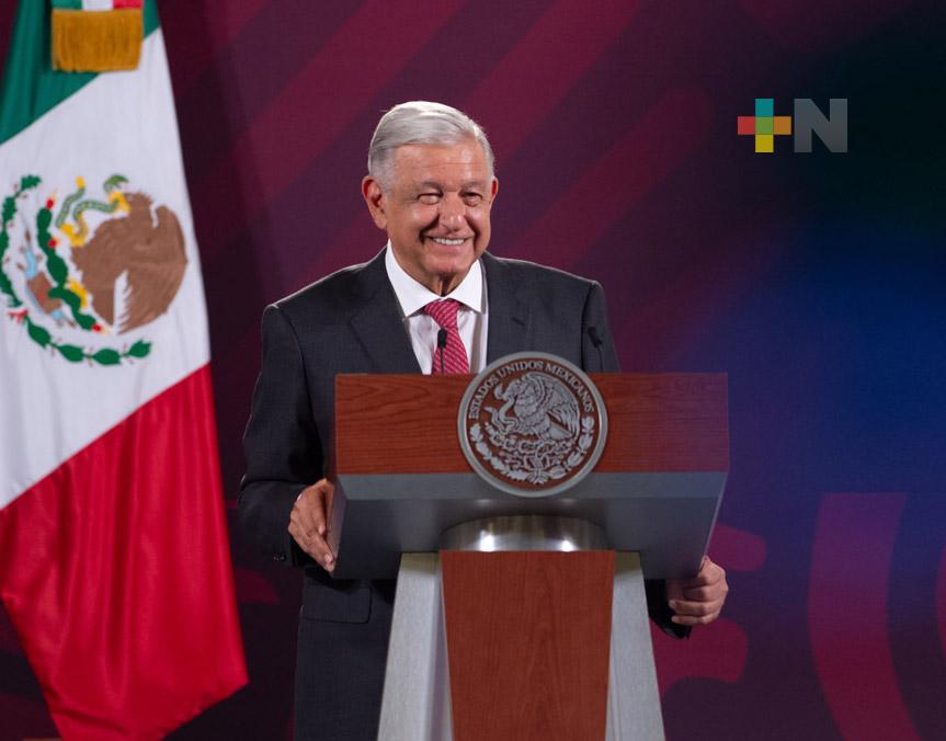 Presidente anuncia presentación de libros de texto gratuitos en conferencias vespertinas